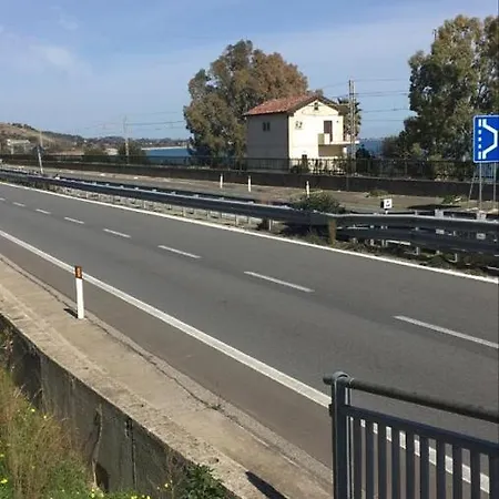 Vendégház I Due Scogli Rocca Imperiale